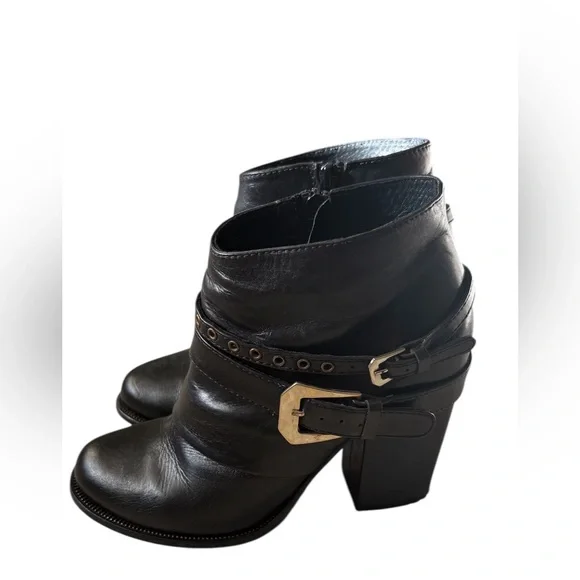 PRIMADONNA Italian Black Leather Ankle Boots with Gold Buckle - Picture 2 of 5